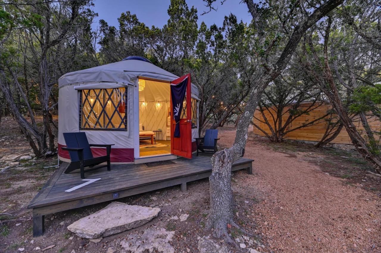 Hotel Lucky Arrow Retreat Dripping Springs Exterior foto